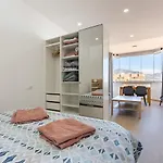 Seaview 1 Bedroom Modern Apartment Fuengirola