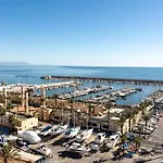 Seaview 1 Bedroom Modern