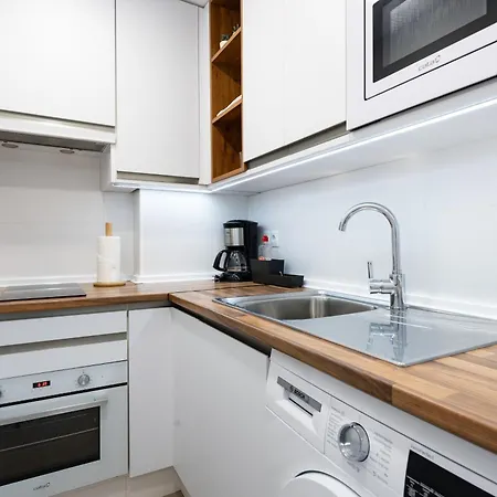 Apartment Seaview 1 Bedroom Modern