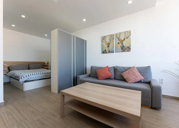 Seaview 1 Bedroom Modern Apartamento