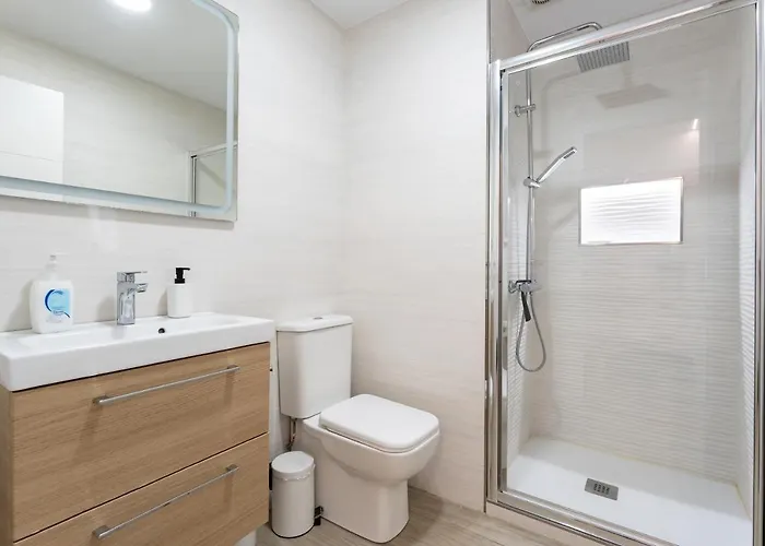 Seaview 1 Bedroom Modern