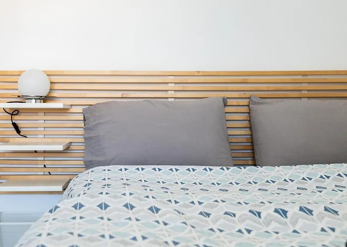 דירה Seaview 1 Bedroom Modern *